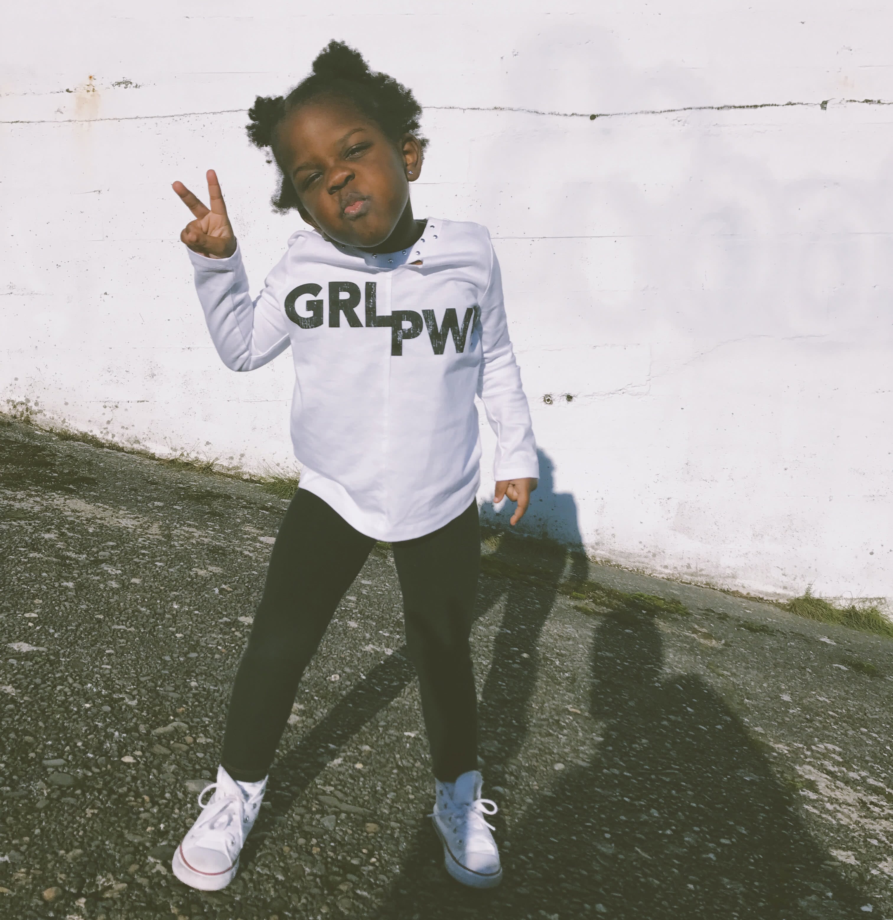 Créatrice de contenu en sweat GRL PWR